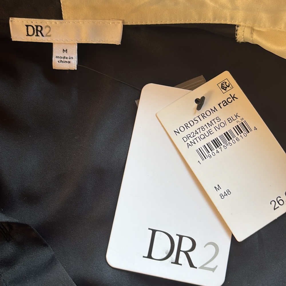 DR2 Black and White Colorblock Shirt Medium NWT - Picture 5 of 7